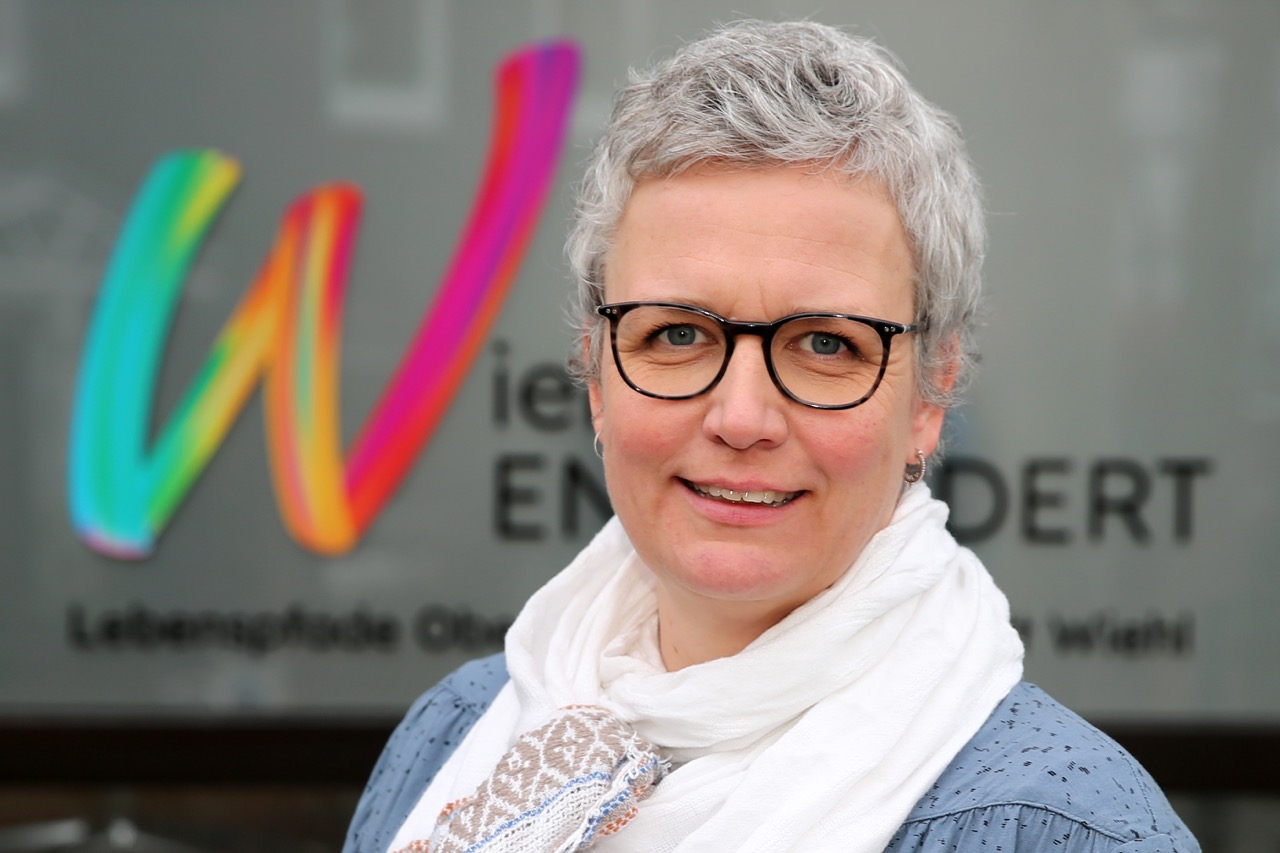 Portraitfoto von Astrid Wollenweber